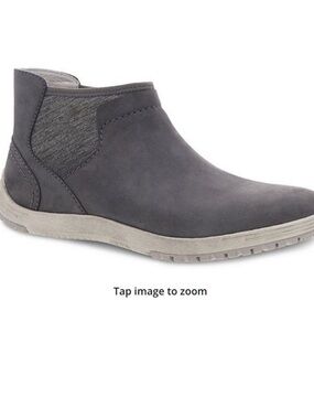 Dansko suede pull-on sneakers sz 41